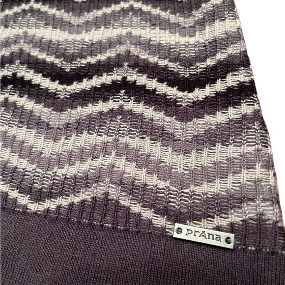 PrAna Meryl Hooded Sweater Dress Gray Chevron Size S - Picture 9 of 11